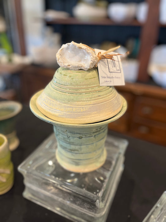 Tehle McGuffee #25018 Large Oyster Lidded Jar