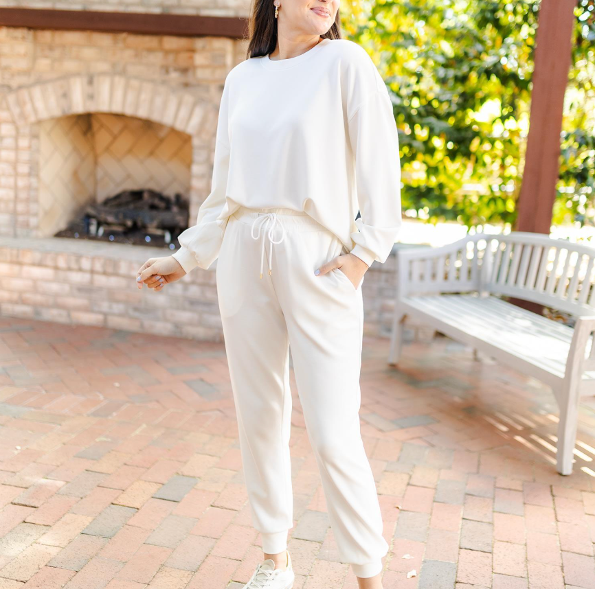 Cora Ivory Set