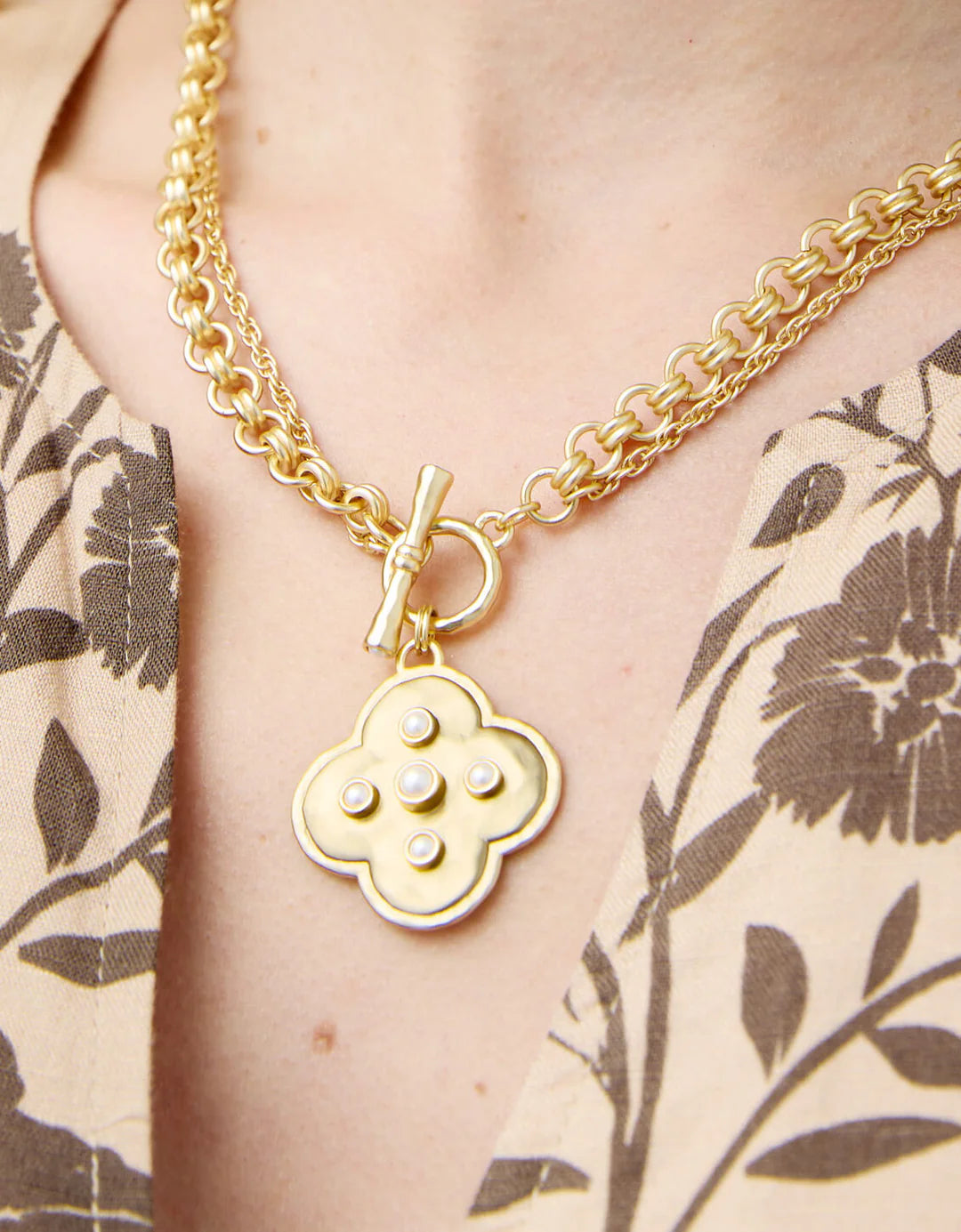 Estate Toggle Necklace 18" Pearl