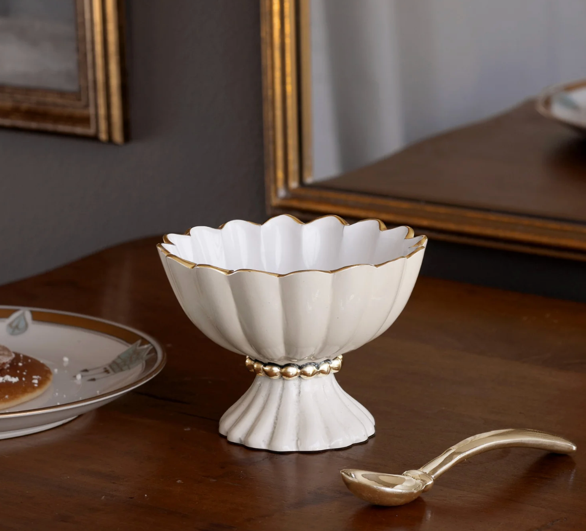 BB ENCANTO Vienna Mini Pedestal with Spoon