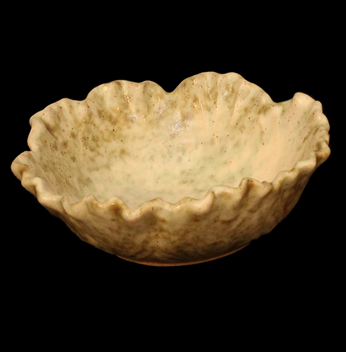 Peter’s Pottery Large Cabbage Bowl - White
